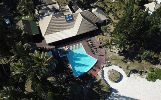 Hotel Nengone Village