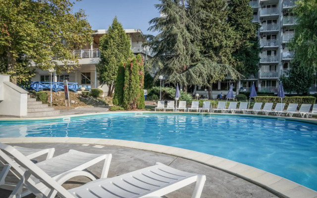 Hotel Sandy Beach