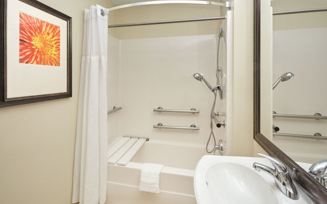 Staybridge Suites Davenport by IHG