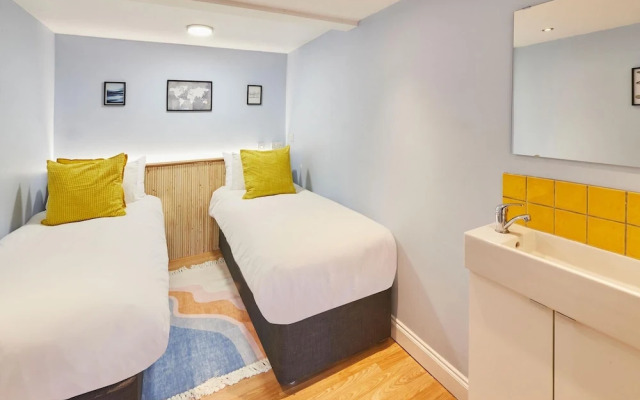 Host Stay South Bay Garden Apartment