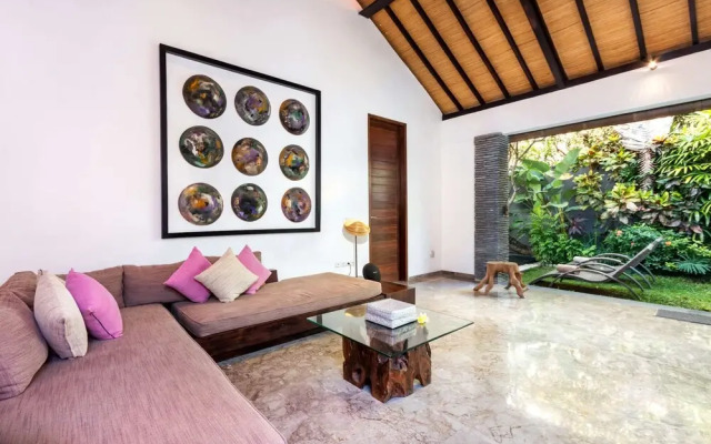 Beautiful Villa With Private Pool, Bali Villa 2011