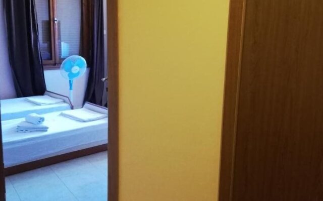 Hristovi Apartments & Studios