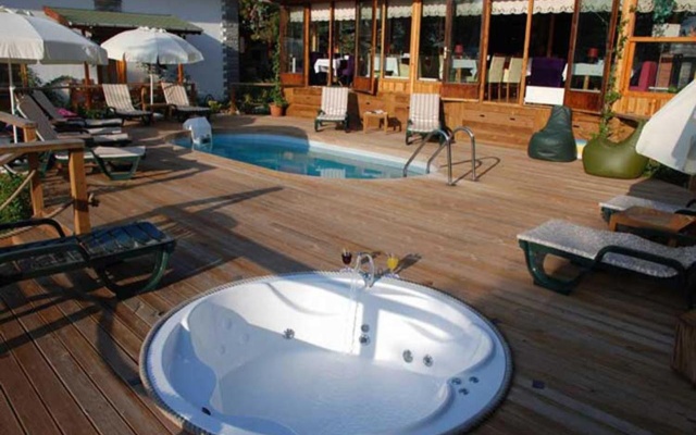 Agva Tree Tops Park Hotel