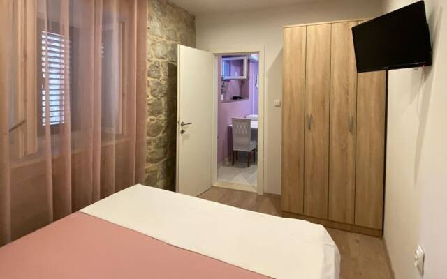 Apt at Premium Location in Split, 1 min to sea