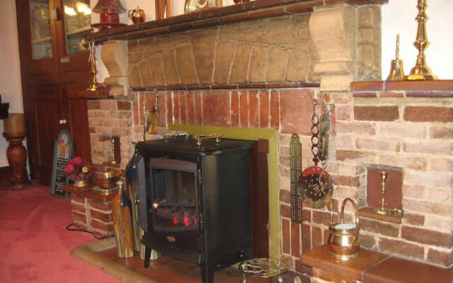 Woodshoot B&B