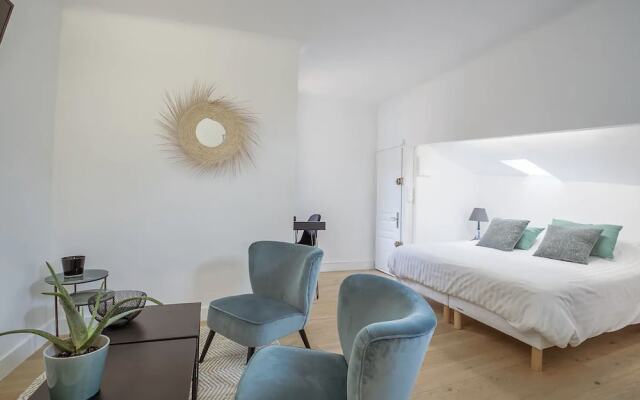 Central & Quiet Studio