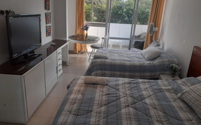 Monterrico Suites Hotel