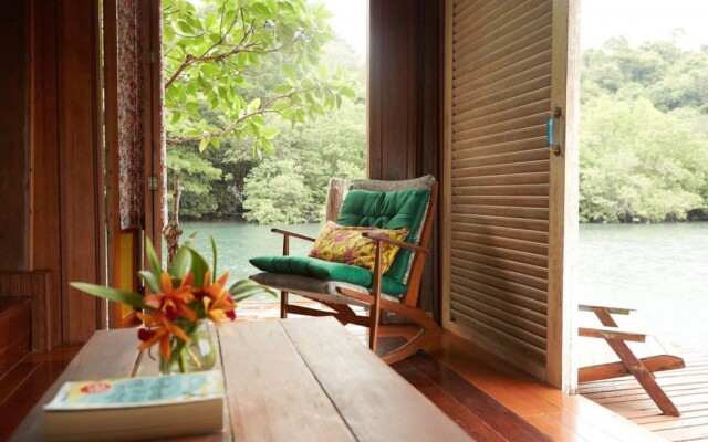 Bann Makok The Getaway