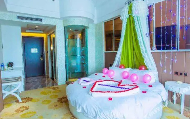 Vienna International Hotel (Fuzhou Taijiang Wanda Gaohu Longfu)