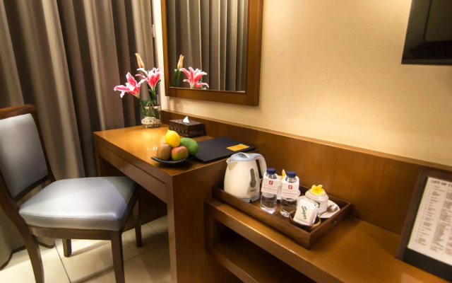 Seminyak Square Hotel And Villas