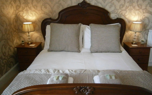Seasons Guest House