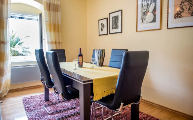 Apartments Konoba 224