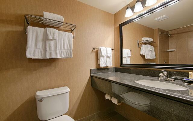 Best Western Plus Muskoka Inn
