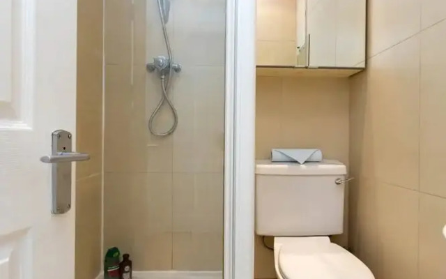 Centrally Located 1 Bedroom Apartment Near Paddington