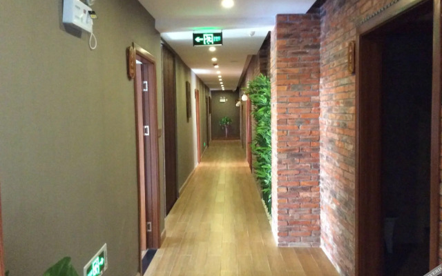 No.6 Town Inn