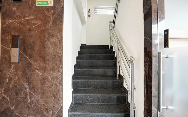 Fabhotel Serenity I