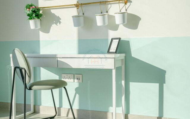 YOGI - Fabulous 2BR Apt Downtown