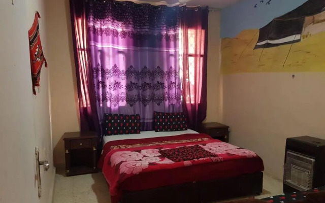 Dana Moon Hotel