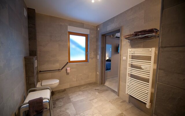 Hotel aux Deux Clefs