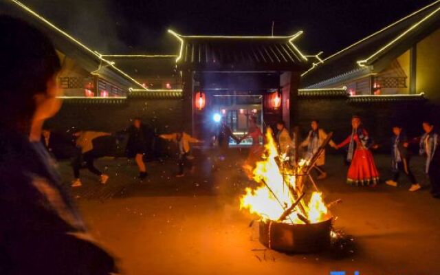 Tianxi Courtyard Hotel