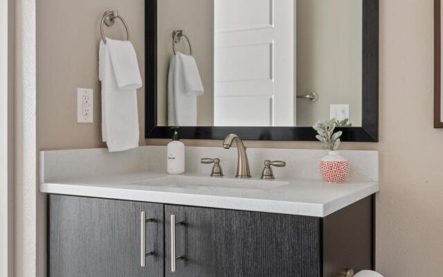 Denver | Dreamy 1BD/1BA Riverfront Apartment