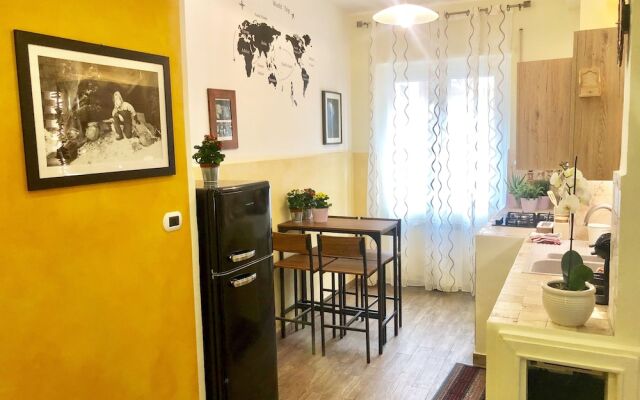 Genova Center Apartment - San Martino