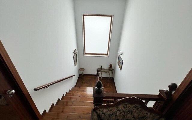 Stunning 4-bed House