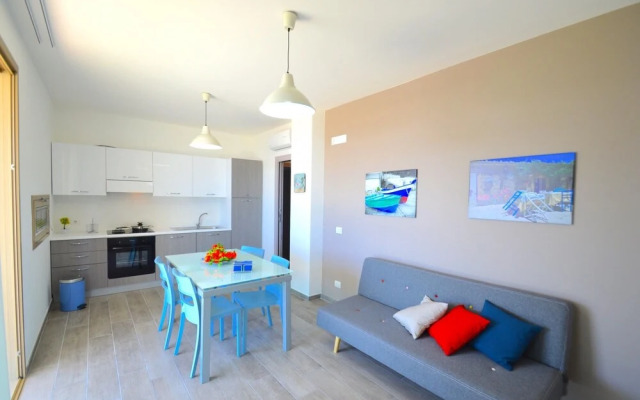 Yachting Apartments - Cozy Apartments Overlooking the sea