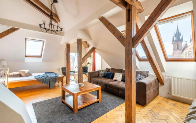 Štupartská 9 - Tyn Church View Apartment with terrace