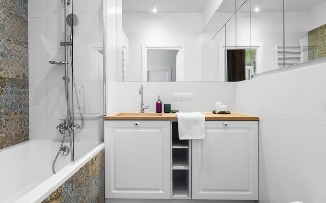 oompH Warsaw Central Supreme Apartment