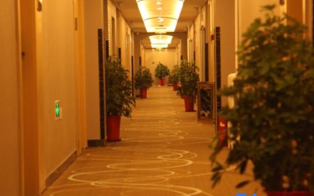 Xana Lite Hotel (Beijing Fengbo Subway Station)