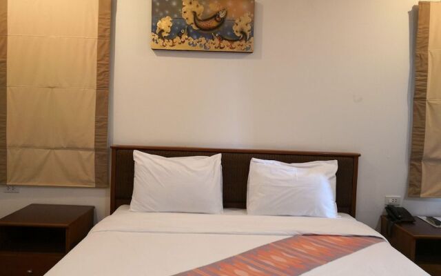 Baan Worachan Hotel