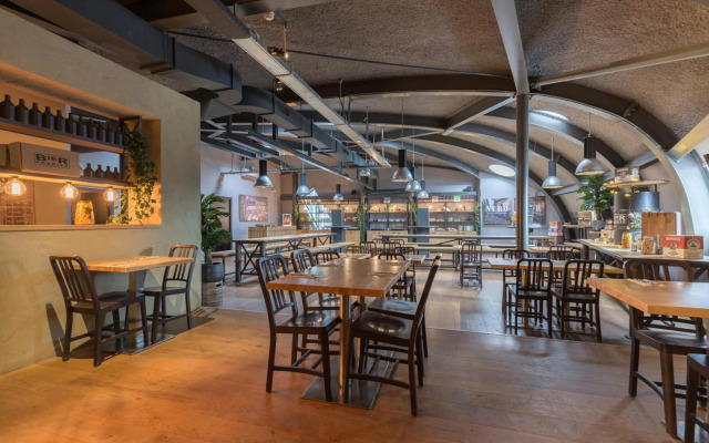 Leonardo Hotel Almere City Center