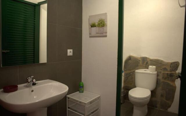 Taia Casa Rural 2 **. Alojamiento y actividades