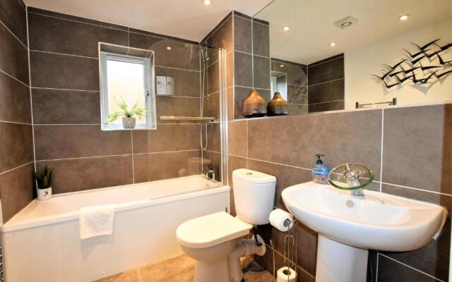 Savoy Court - Your Apartment