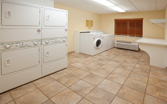 Candlewood Suites Elgin by IHG