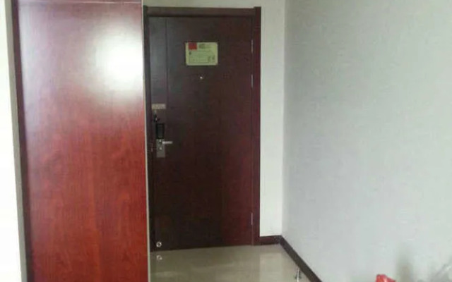 Vienna Longgang Hotel