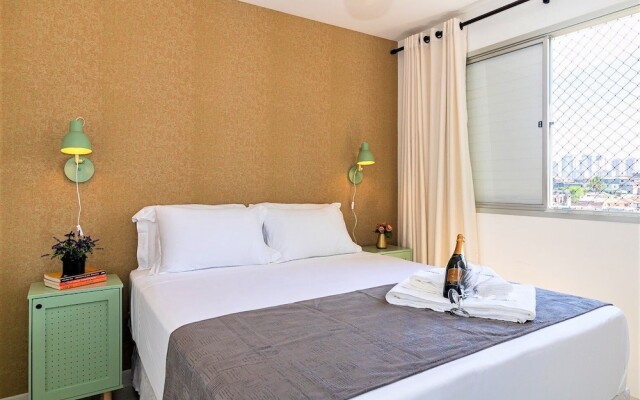 Apartamento em Santana com Piscina