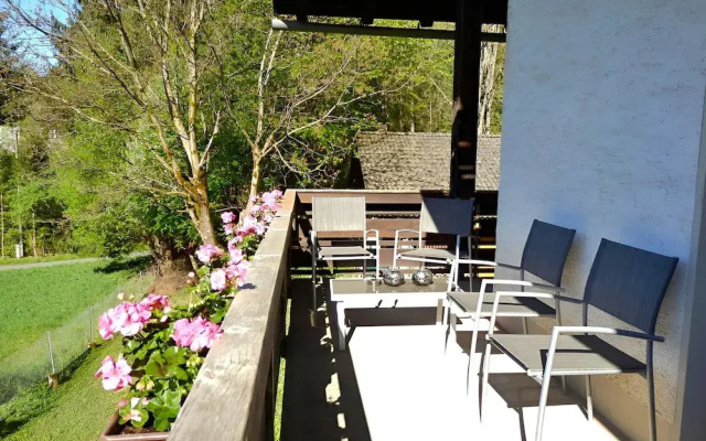 Apartment With Sauna and Lakeview