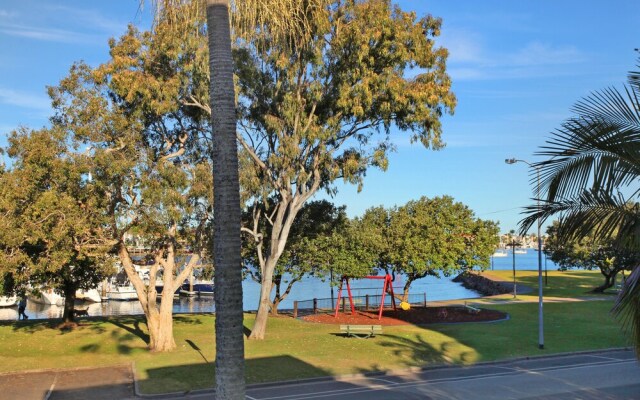 Riverview II 3