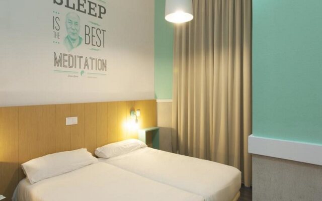 Ramblas by Pillow Hostel - Adults only