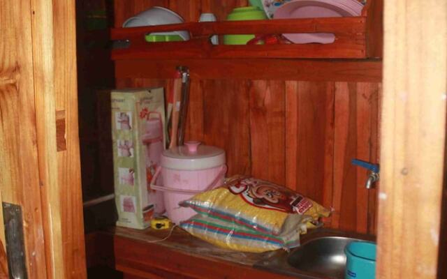 Boat Charter KM.Caroline