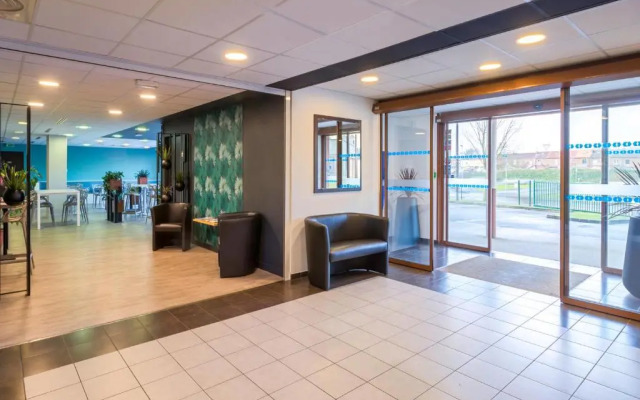 Sure Hotel by Best Western Saint-Amand-Les-Eaux