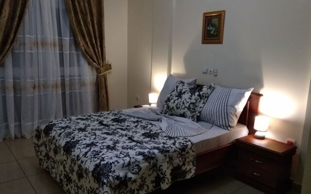 Résidences hôtelières Micheline et Emile, Bastos