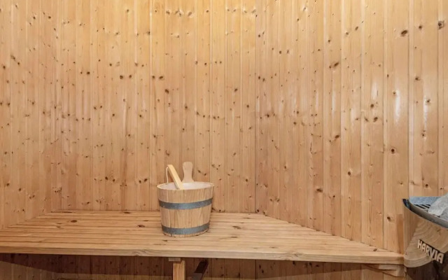 8 Person Holiday Home in Oksbol