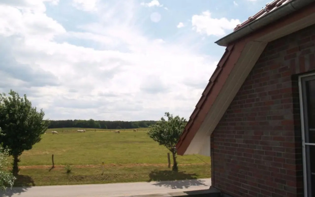 Holiday Home Frog Prince