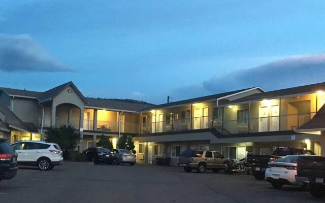 Econo Lodge Inn & Suites Kamloops