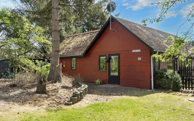 6 Person Holiday Home in Vemb