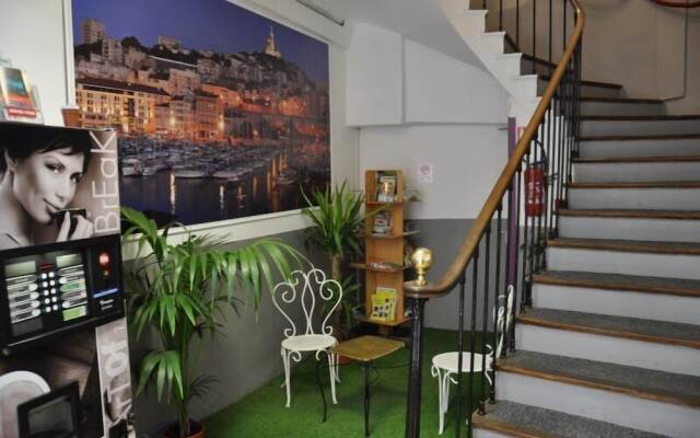 Hotel Moderne