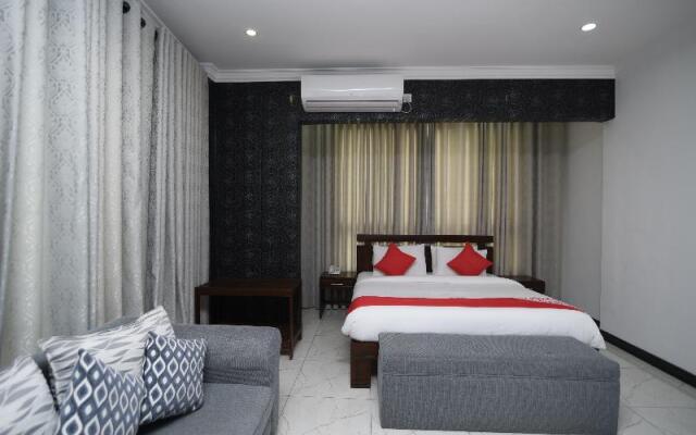 Subash Hotel